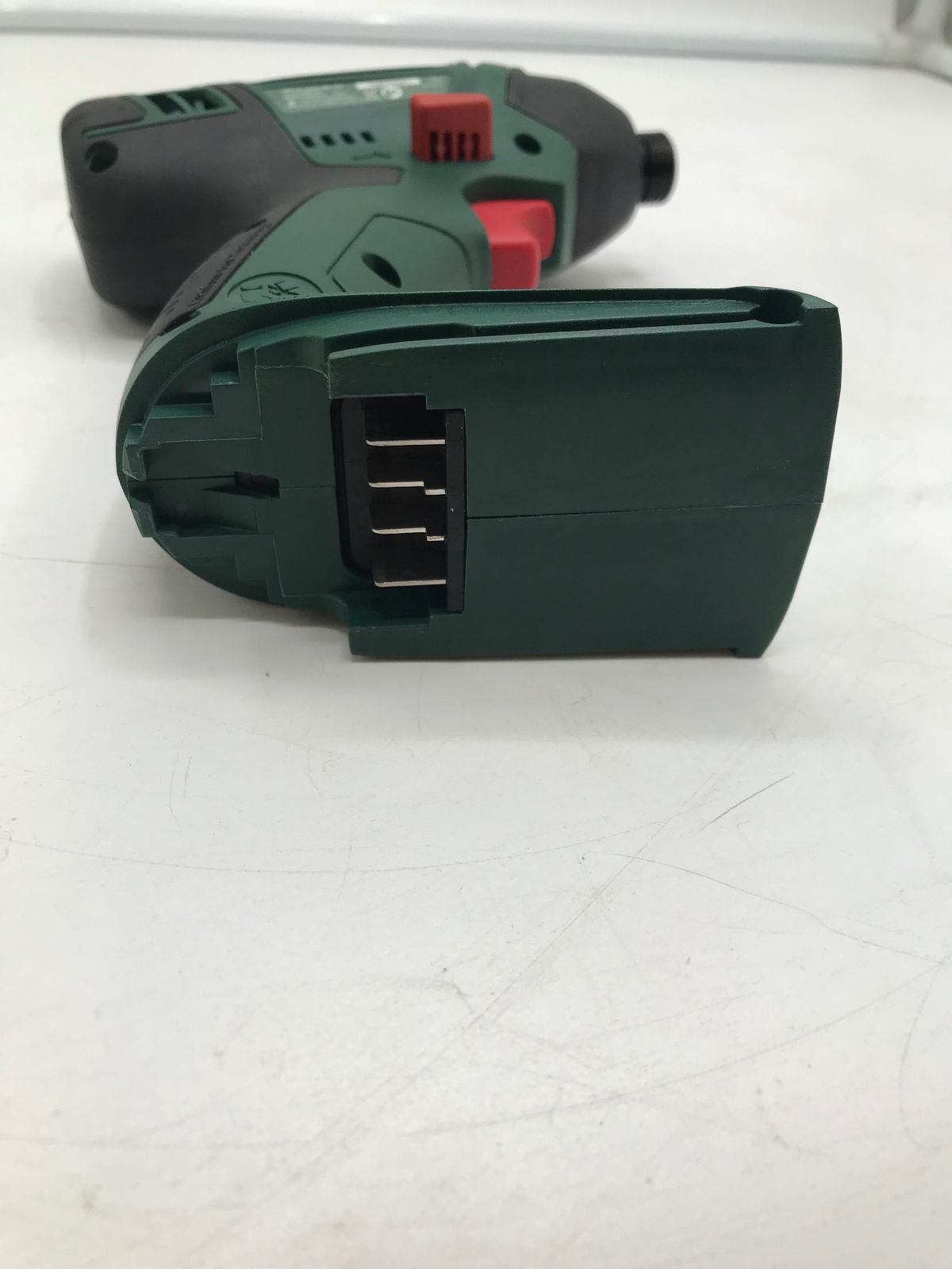 中古品】BOSCH/ボッシュ PDR18LI ☆ 18vバッテリーインパクト