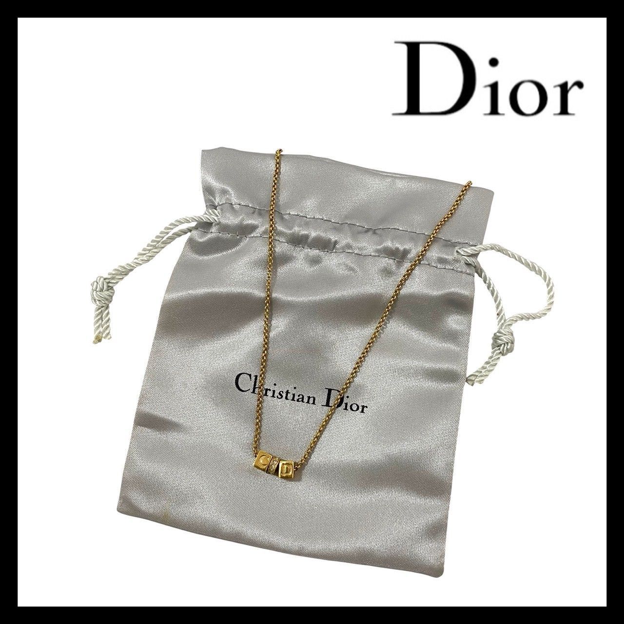 Dior】CDロゴ キューブ ネックレス ゴールド/金カラー ラインストーン