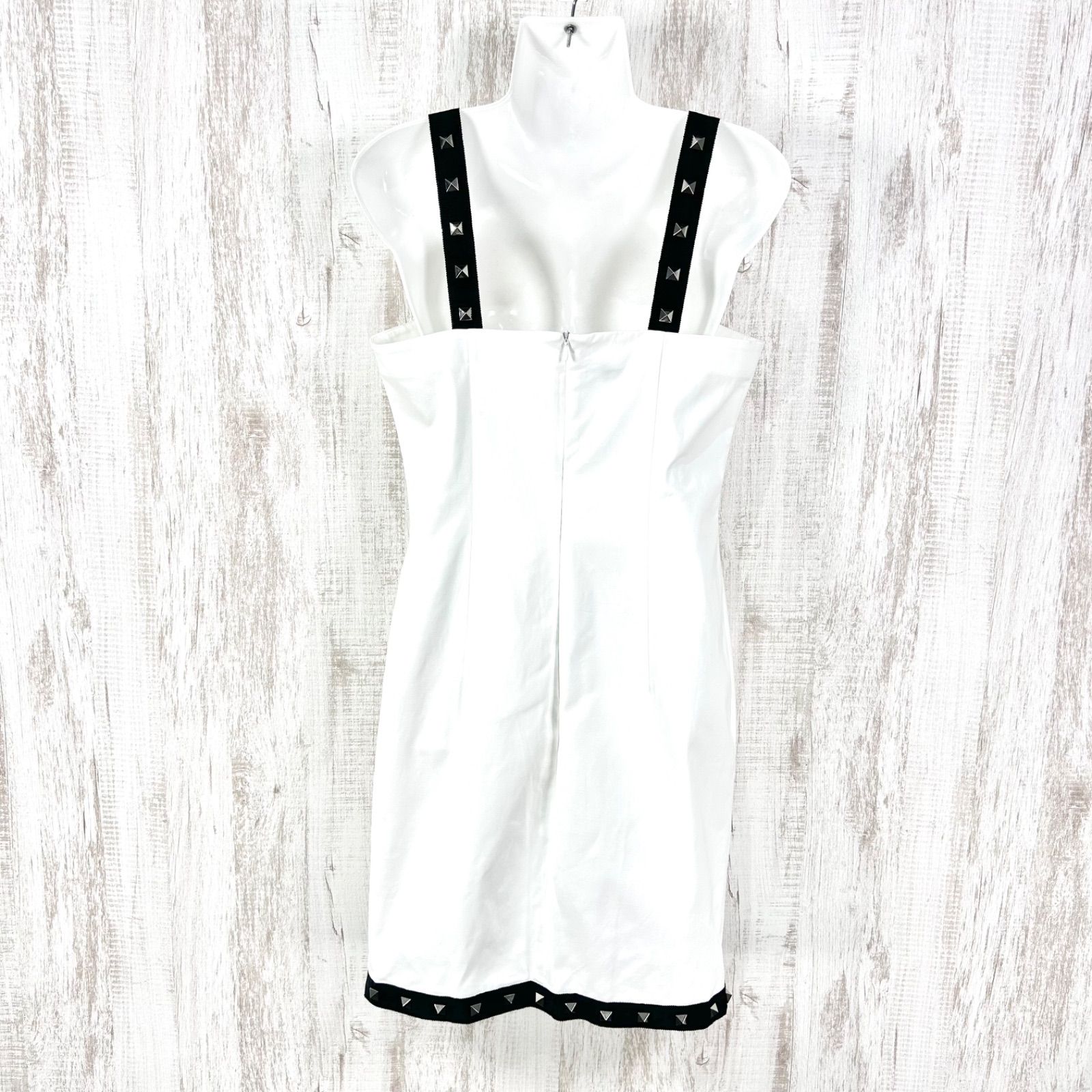 新品未使用 美品 LOVE MOSCHINO ラブモスキーノ ハートペイント ロゴ