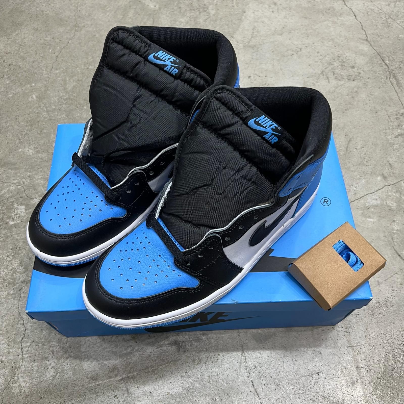 未使用 NIKE Air Jordan 1 Retro High OG 