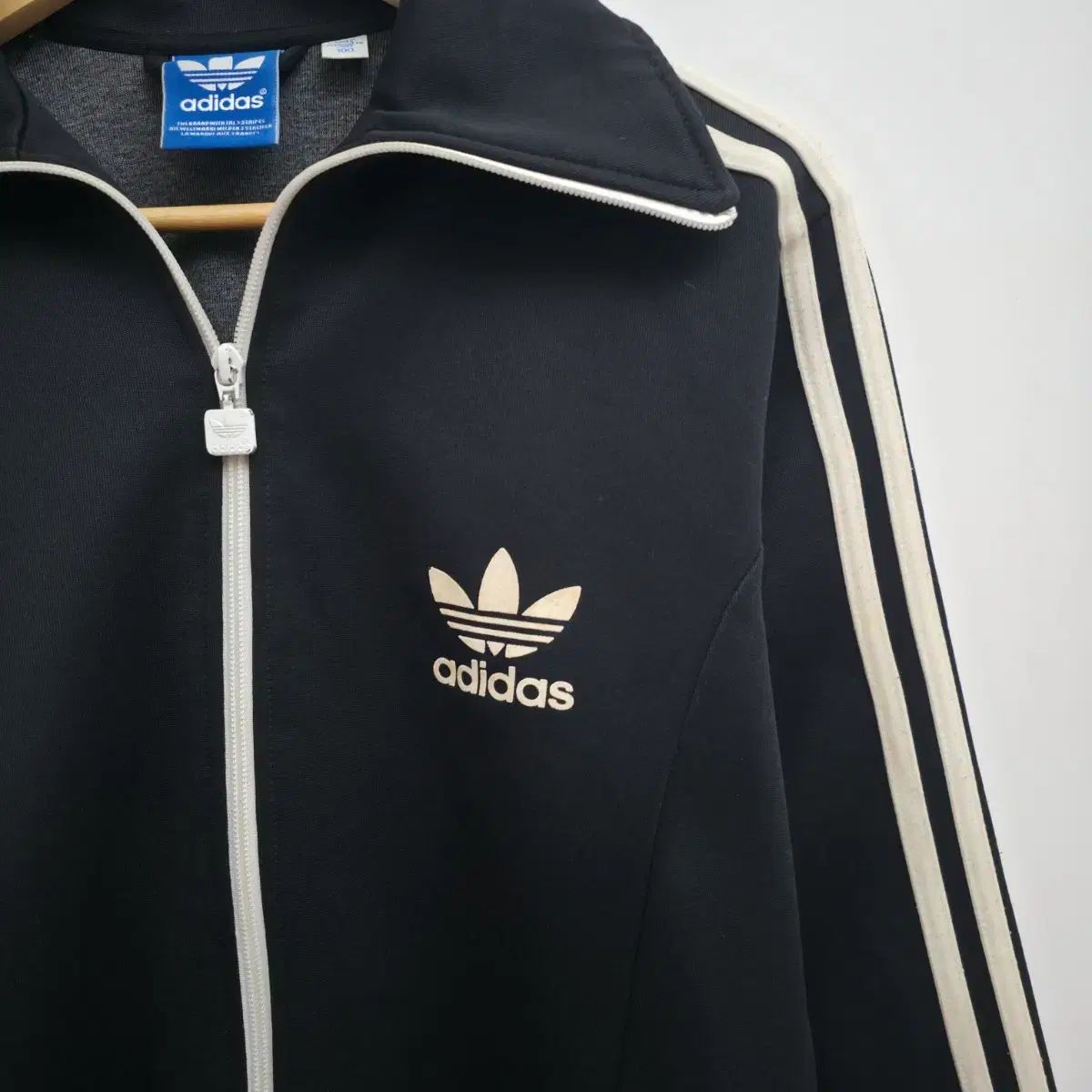 L adidas アディダス ヨーロッパ ブラック ジャージ
