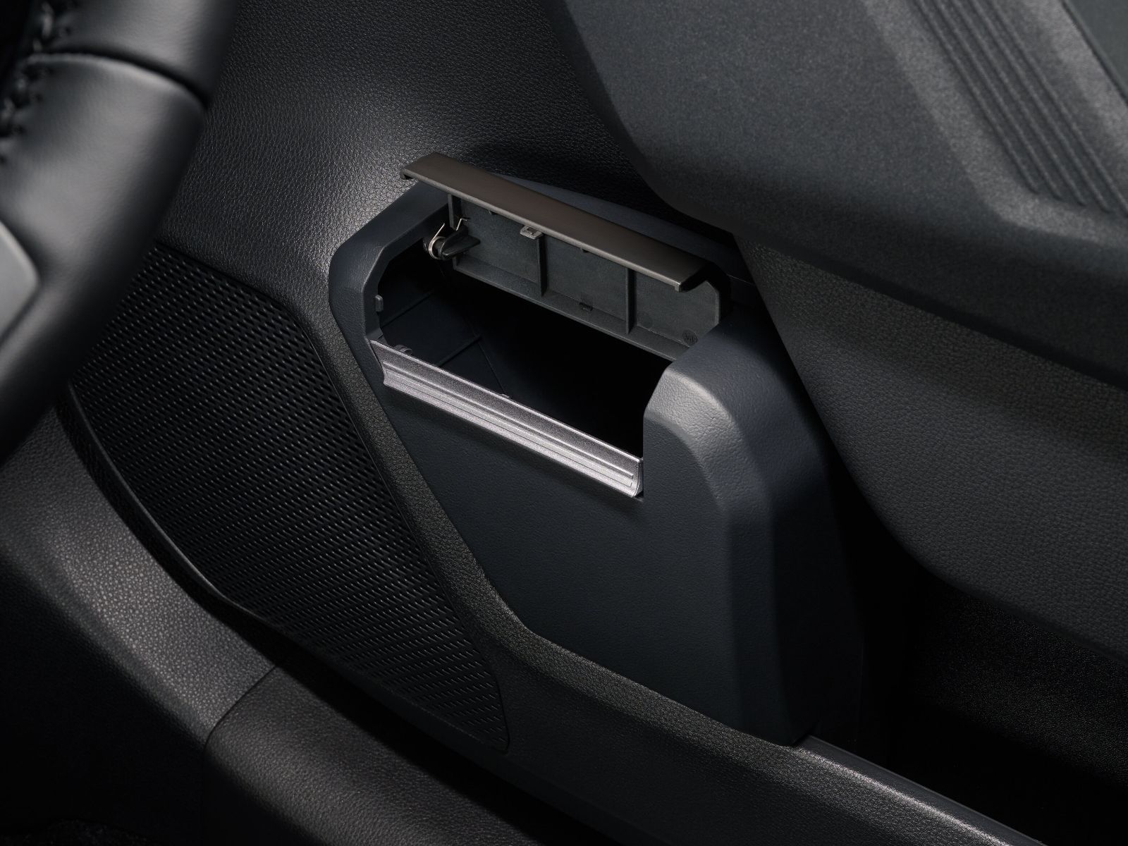 【TOYOTA / TZブランド】60系RAV4　サイドBOXゴミ箱