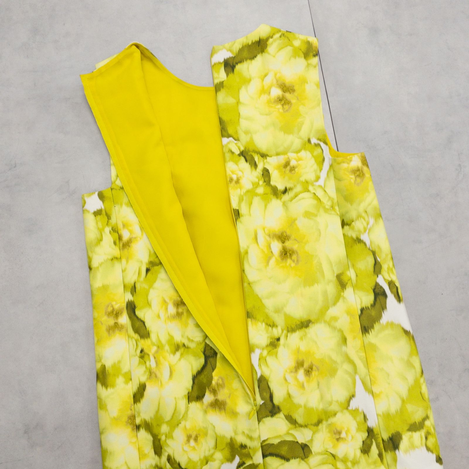 GIAMBATTISTA VALLI ジャンバティスタヴァリ ノースリーブワンピース