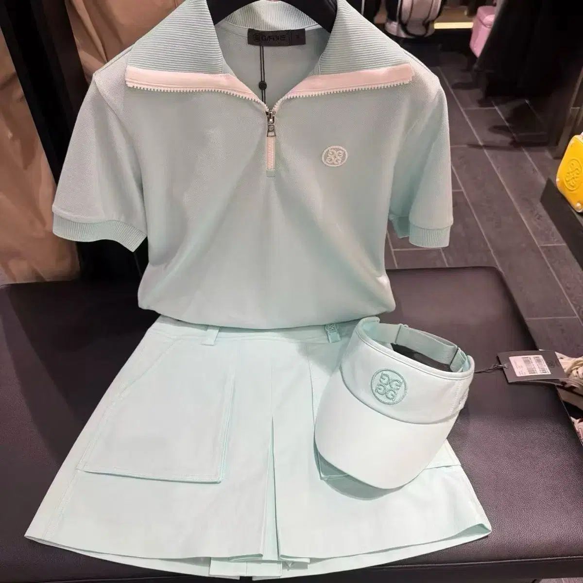 新品未使用 G/FORE ジーフォア レディース シャツ 半袖 トップス 新品 ゴルフ G/FORE ジーフォア レディース シャツ 半袖 トップス