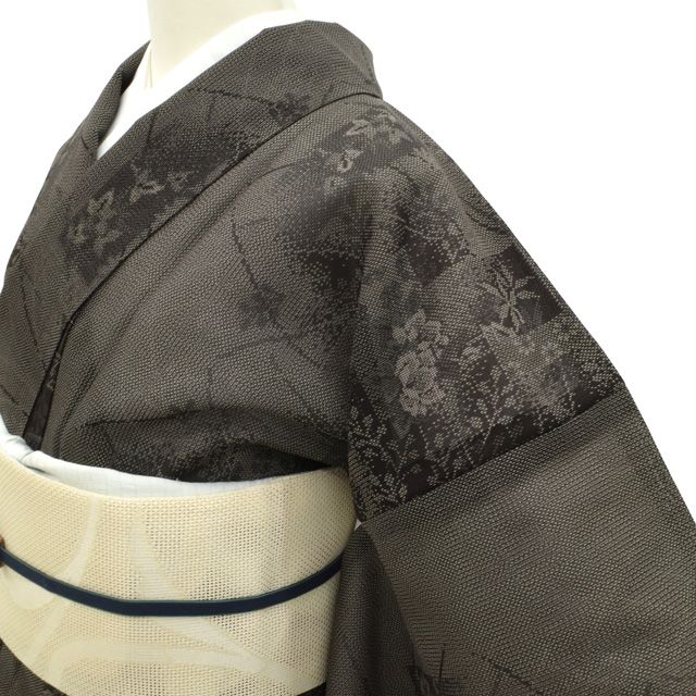 新古品】 夏物 夏大島 着物 未使用 正絹 紗紬 越後 単衣 黒地 ブラック