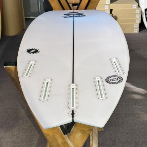 新品】未使用サーフボード アルメリック 5
