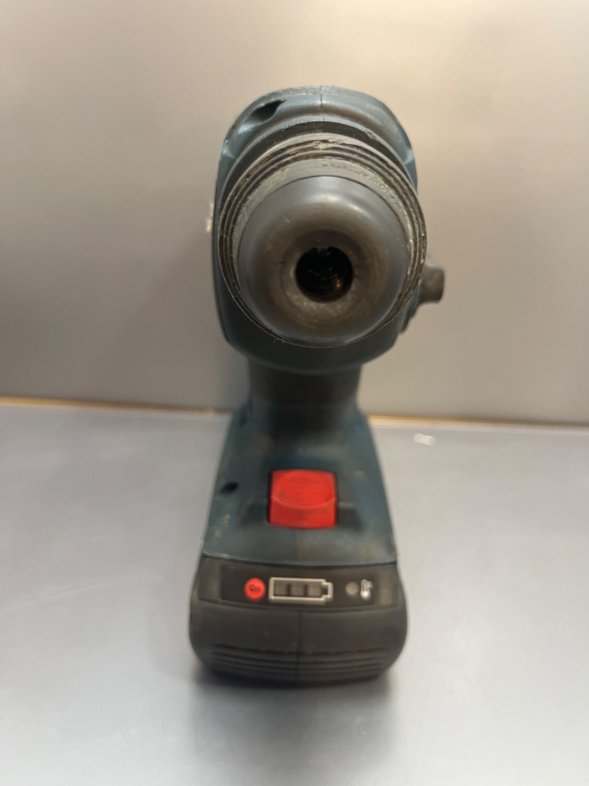 BOSCH 36V バッテリーハンマードリル フルセット品 GBH36V-LIY Professional バッテリー2個、充電器、ケース、他 ボッシュ 充電式ハンマードリル BOSCH 36V バッテリーハンマードリル フルセット品 GBH36V-LIY Professional バッテリー2個、充電器、ケース、他 ボッシュ 充電式ハンマードリル