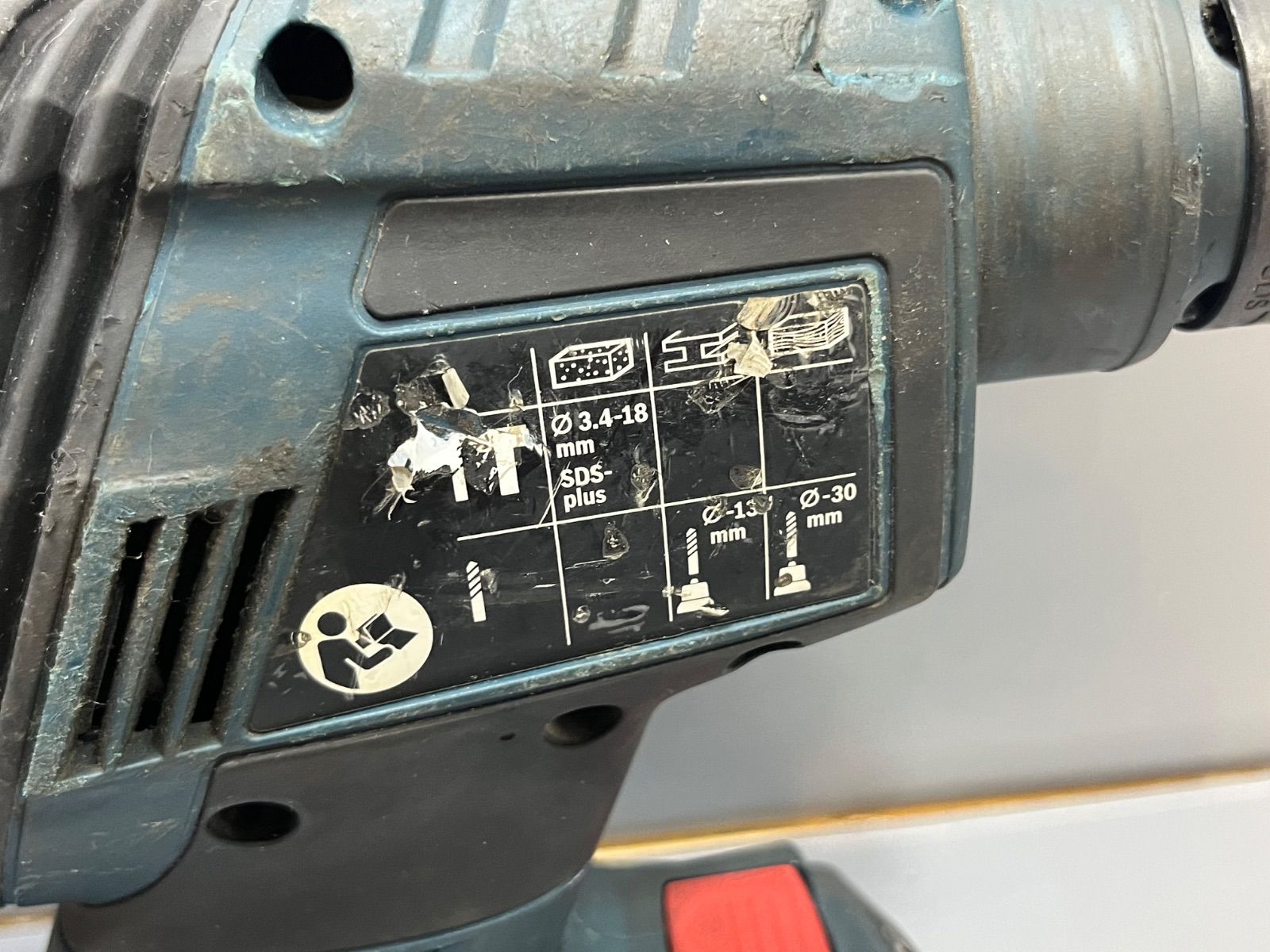 BOSCH 36V バッテリーハンマードリル フルセット品 GBH36V-LIY Professional バッテリー2個、充電器、ケース、他 ボッシュ 充電式ハンマードリル BOSCH 36V バッテリーハンマードリル フルセット品 GBH36V-LIY Professional バッテリー2個、充電器、ケース、他 ボッシュ 充電式ハンマードリル