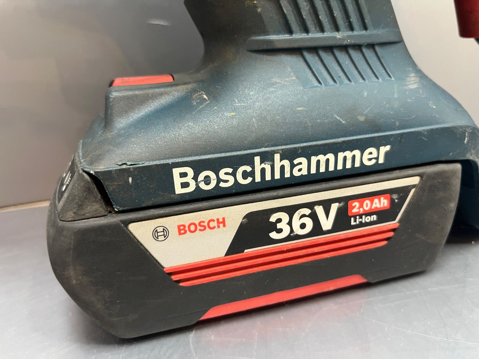 BOSCH 36V バッテリーハンマードリル フルセット品 GBH36V-LIY Professional バッテリー2個、充電器、ケース、他 ボッシュ 充電式ハンマードリル BOSCH 36V バッテリーハンマードリル フルセット品 GBH36V-LIY Professional バッテリー2個、充電器、ケース、他 ボッシュ 充電式ハンマードリル