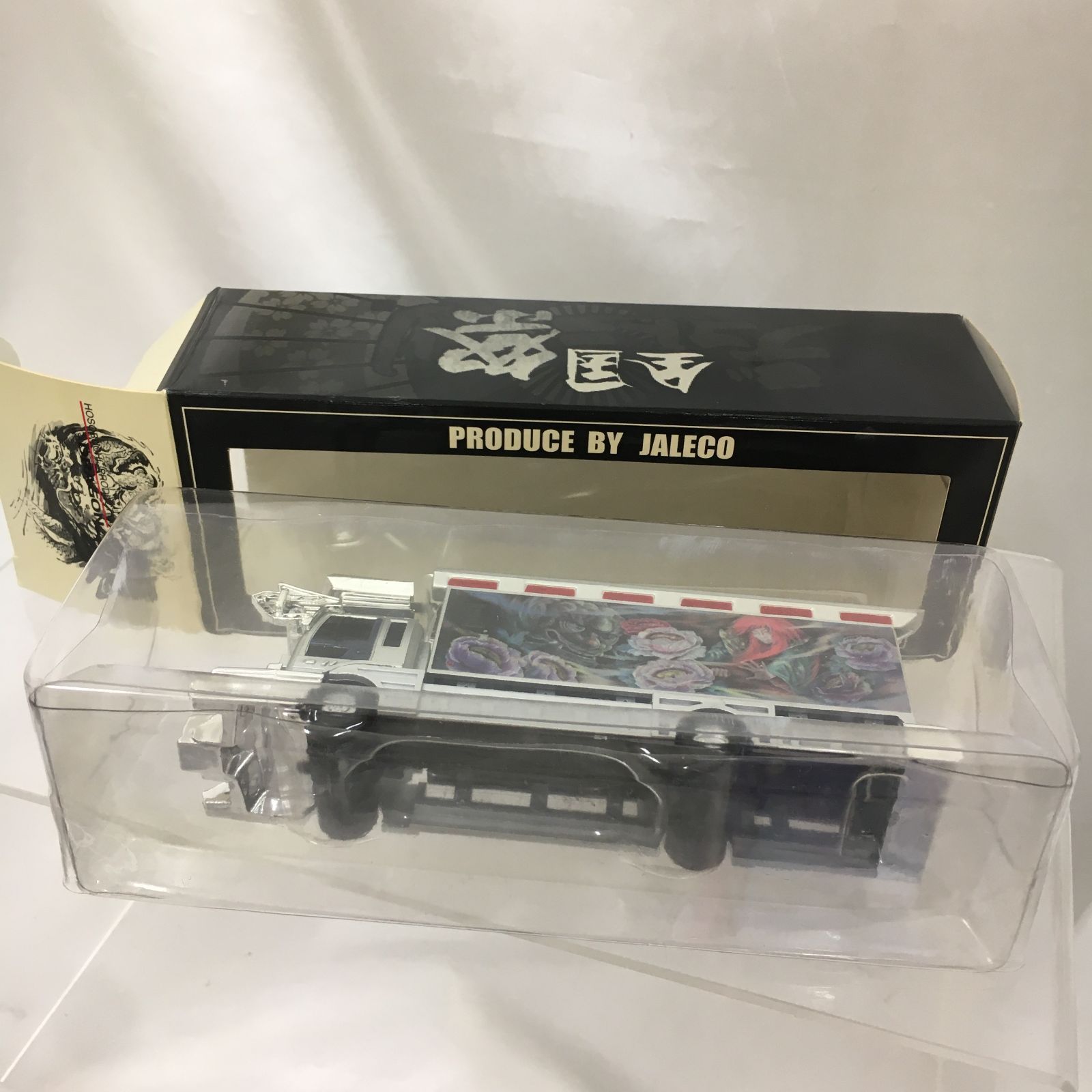 三沢店45⁻25⁻0420] デコトラ 芸術丸 限定品 JALECO 1/50 ミニカー 関口
