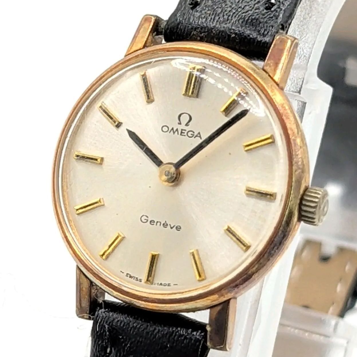 OMEGA DE VILLE Watch Hand-Winding Ladies Round Gold Y2K 00S オメガ デビル 時計 手巻き式 レディース ゴールド ゴールド文字盤 ラウンド ヴィンテージ 稼働品