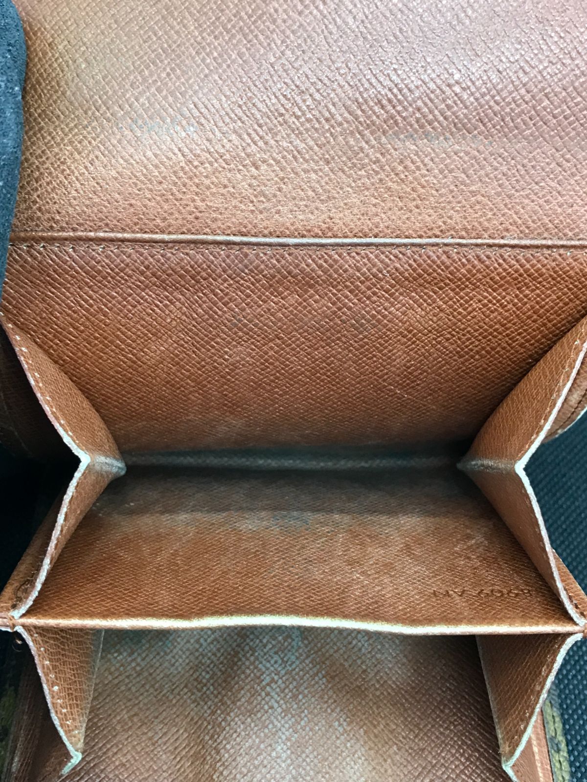 Louis Vuitton ルイヴィトン 三つ折り財布 ポルトモネビエカルト