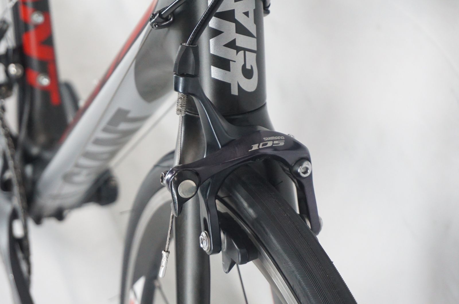 GIANT 「ジャイアント」 DEFY COMPOSITE SE 2013年モデル ロードバイク / 阪急塚口店 ITNFO9N7D740 GIANT 「ジャイアント」 DEFY COMPOSITE SE 2013年モデル ロードバイク