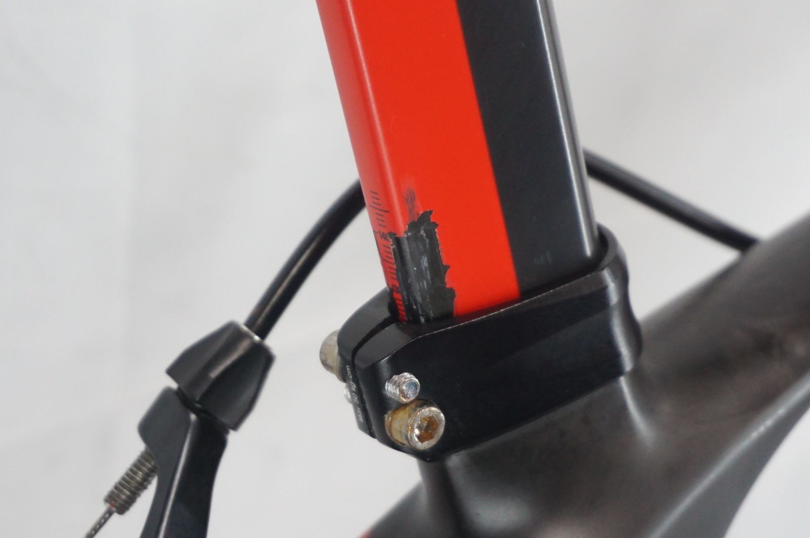 GIANT 「ジャイアント」 DEFY COMPOSITE SE 2013年モデル ロードバイク