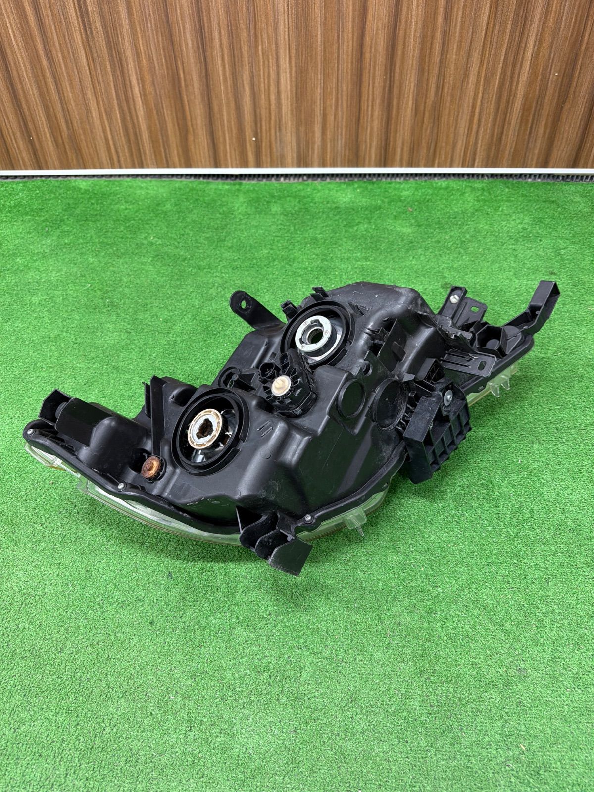 セレナC26 HC26後期 テールライト左右セットKOITO 220-23682 2026年最新】Yahoo!オークション -c26セレナ後期テールの中古品・新品