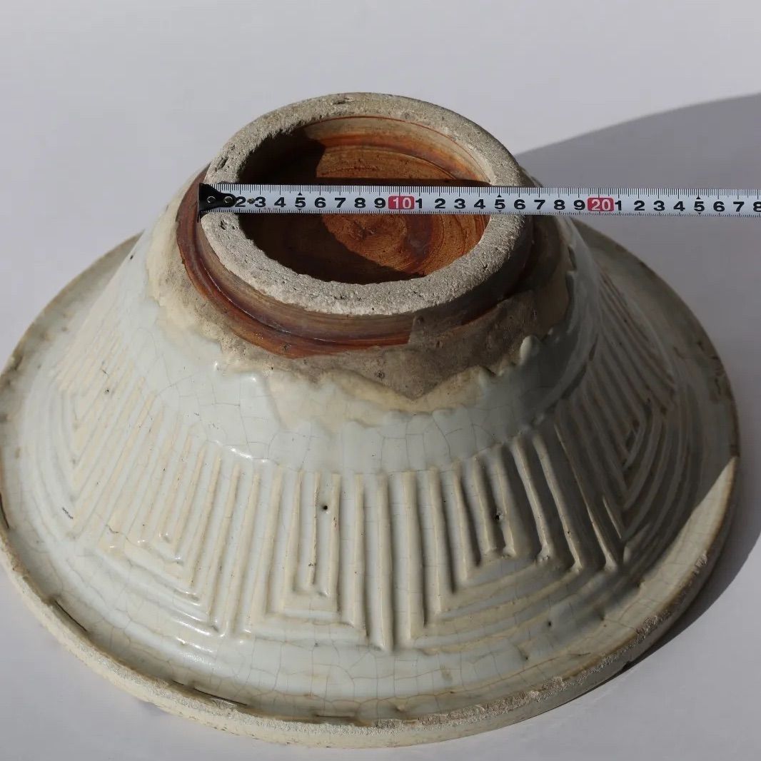 骨董品　火鉢  金魚鉢  陶器製  ヴィンテージ 金魚鉢 おしゃれ 陶器 メダカ鉢 和風 レトロ アンティーク ビオトープ