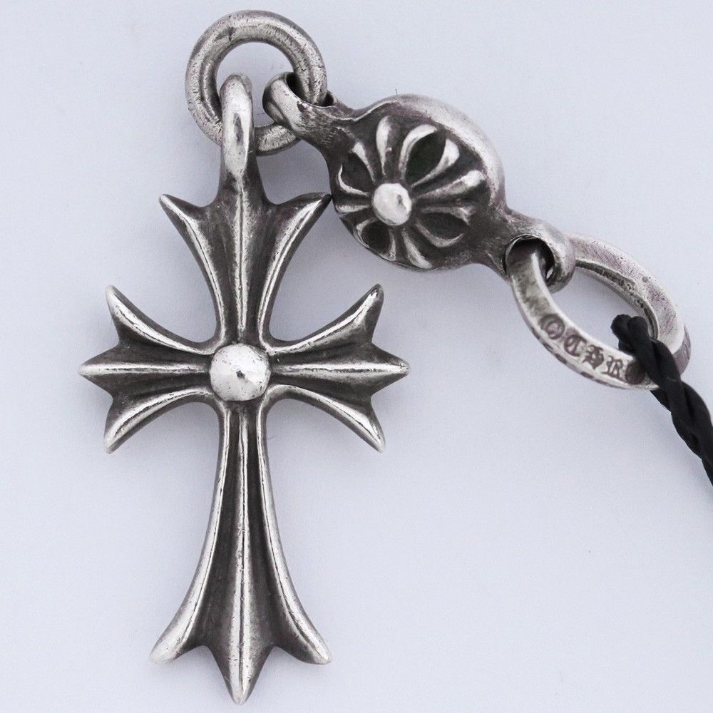 さ*✨様 クロムハーツ ワンボールタイニークロス クロムハーツ CHROME HEARTS ワンボールタイニークロス 【公式通販】
