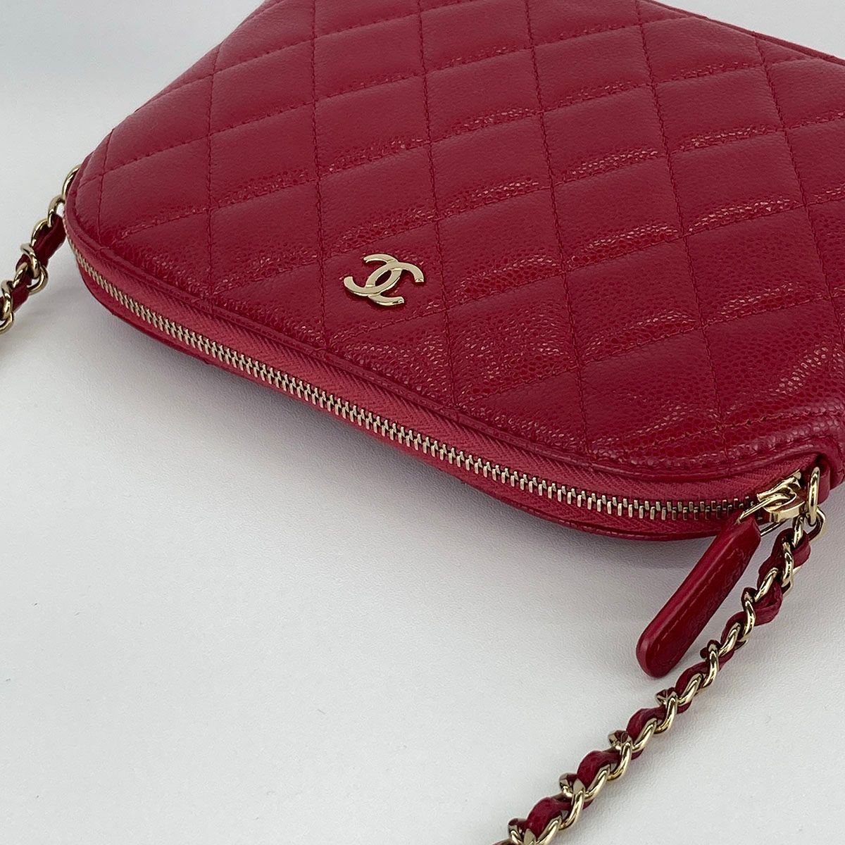 CHANEL シャネル タイムレスクラシック チェーンクラッチバッグ マトラッセ ショルダーバッグ AP4016 キャビアスキン レッド  レディース【中古】 CHANEL（シャネル） ショルダーバッグ タイムレスクラシック チェーン