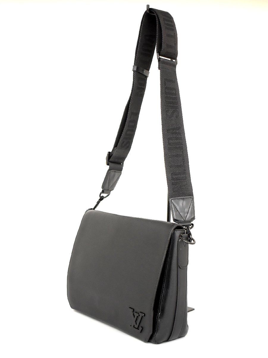 ルイヴィトン LOUISVUITTON ショルダーバッグ アエログラム テイクオフ・メッセンジャー ノワール ブラック M57080 → 2511LT072 楽天市場】LOUIS VUITTON ルイ ヴィトン LVアエログラム テイクオフ