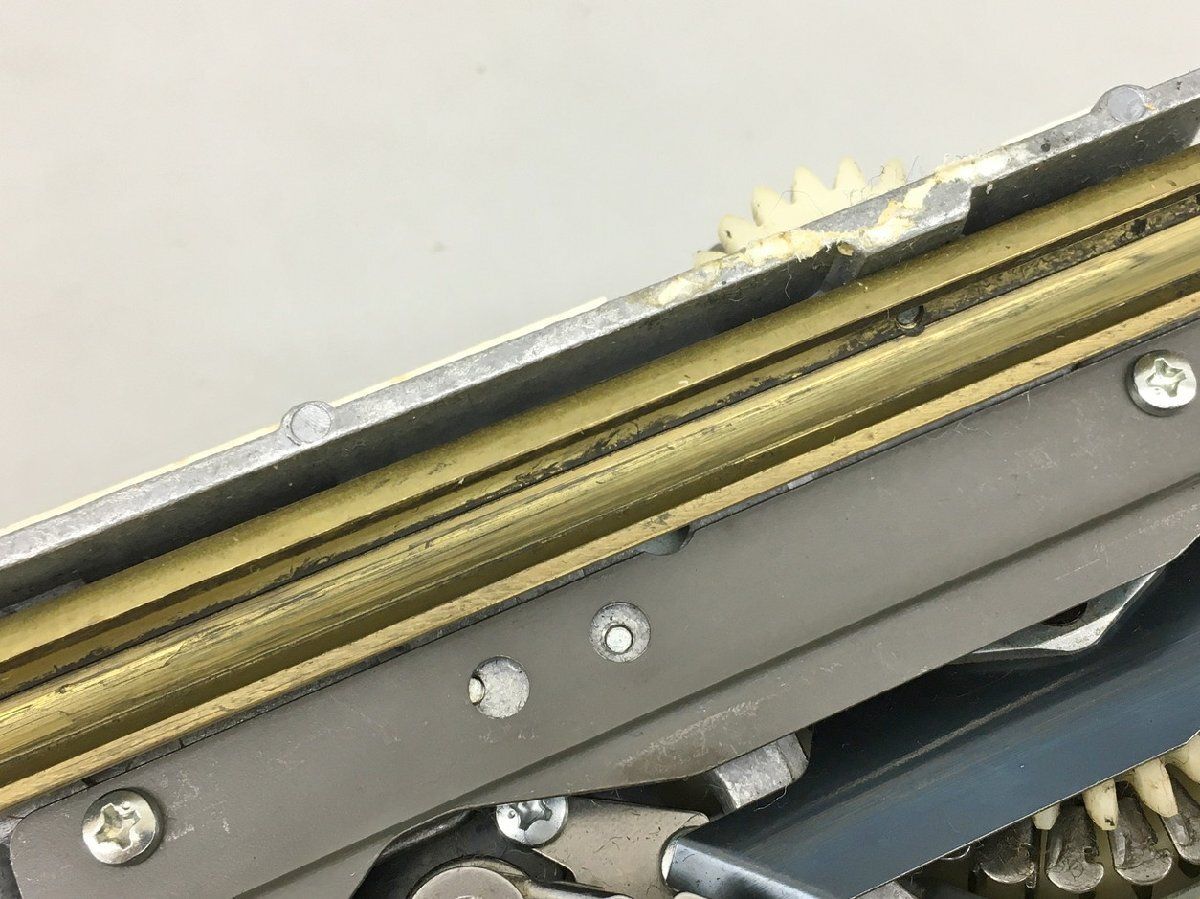シルバー編機 編み機 レースキャリジ LC-1 動作未確認 長期保管現状品 ジャンク 2603LT062 シルバー編機 編み機 レースキャリジ LC-1 動作未確認 長期保管現状品 ジャンク 2603LT062