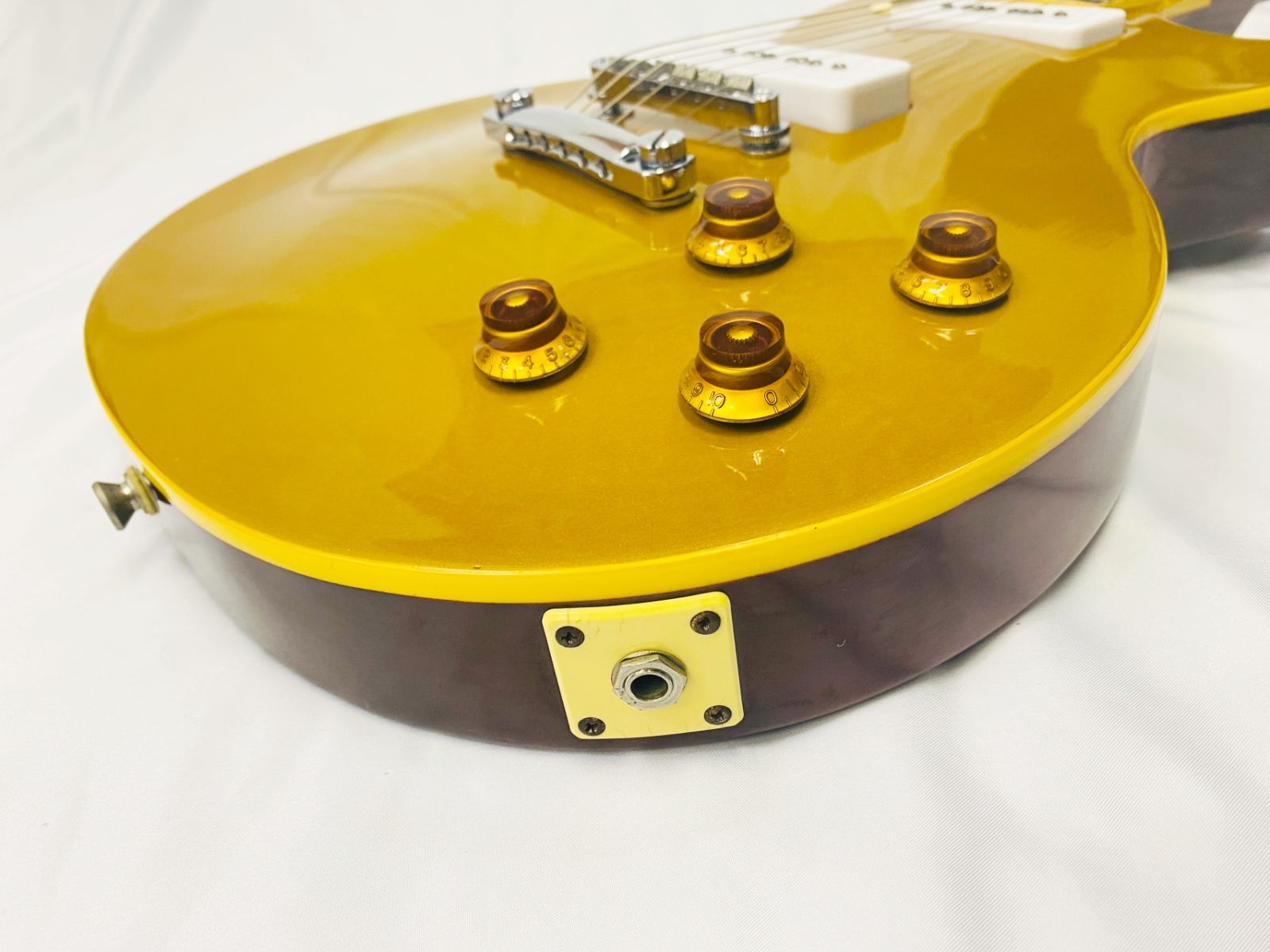 エピフォン　ゴールドトップ1956 Epiphone 1956 Les Paul Gold Top - Geek IN Box