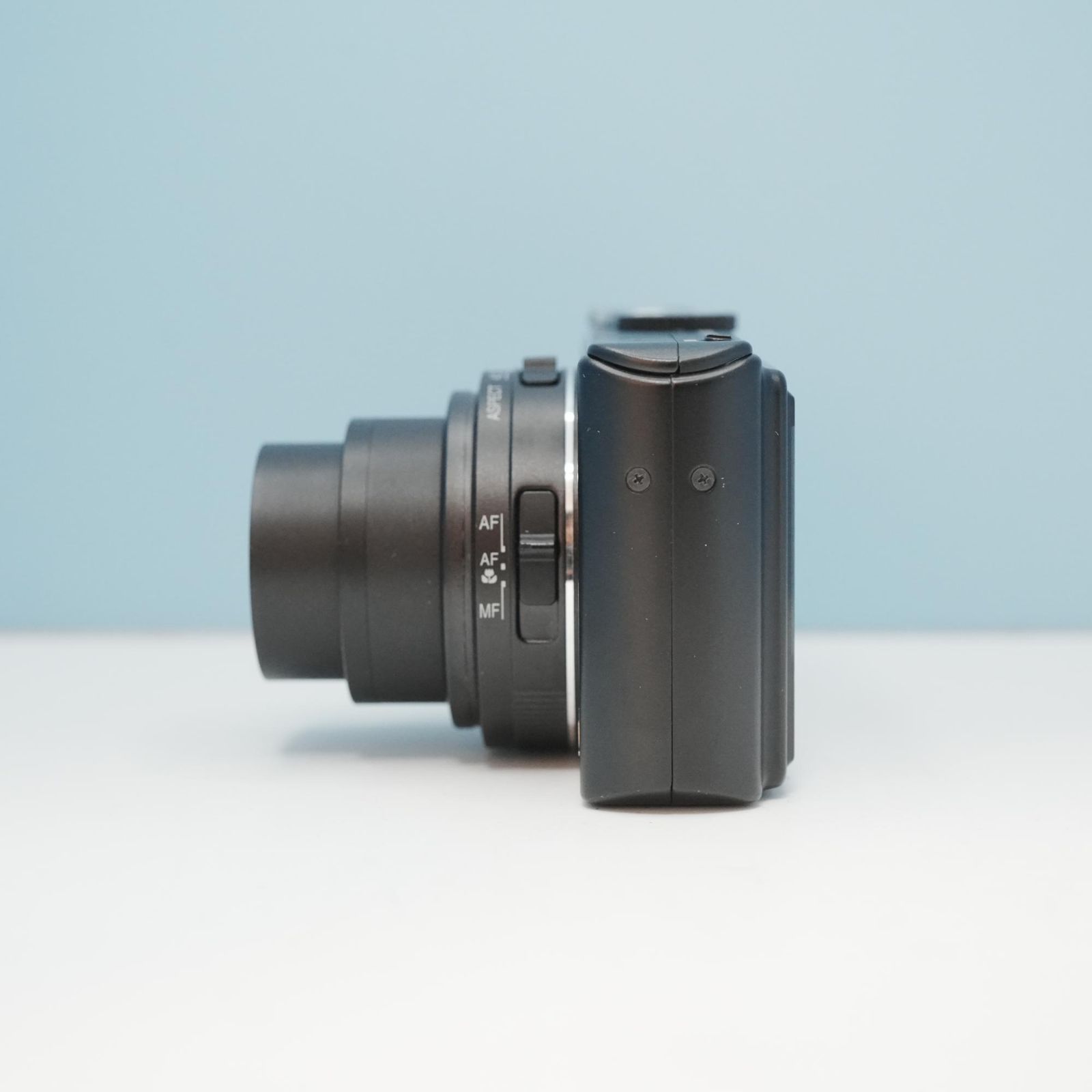 Panasonic LUMIX DMC-LZ2 動作確認済み　スマホ転送　極美品 Amazon | パナソニック DMC-LZ2-S LUMIX デジタルカメラ 500万画素