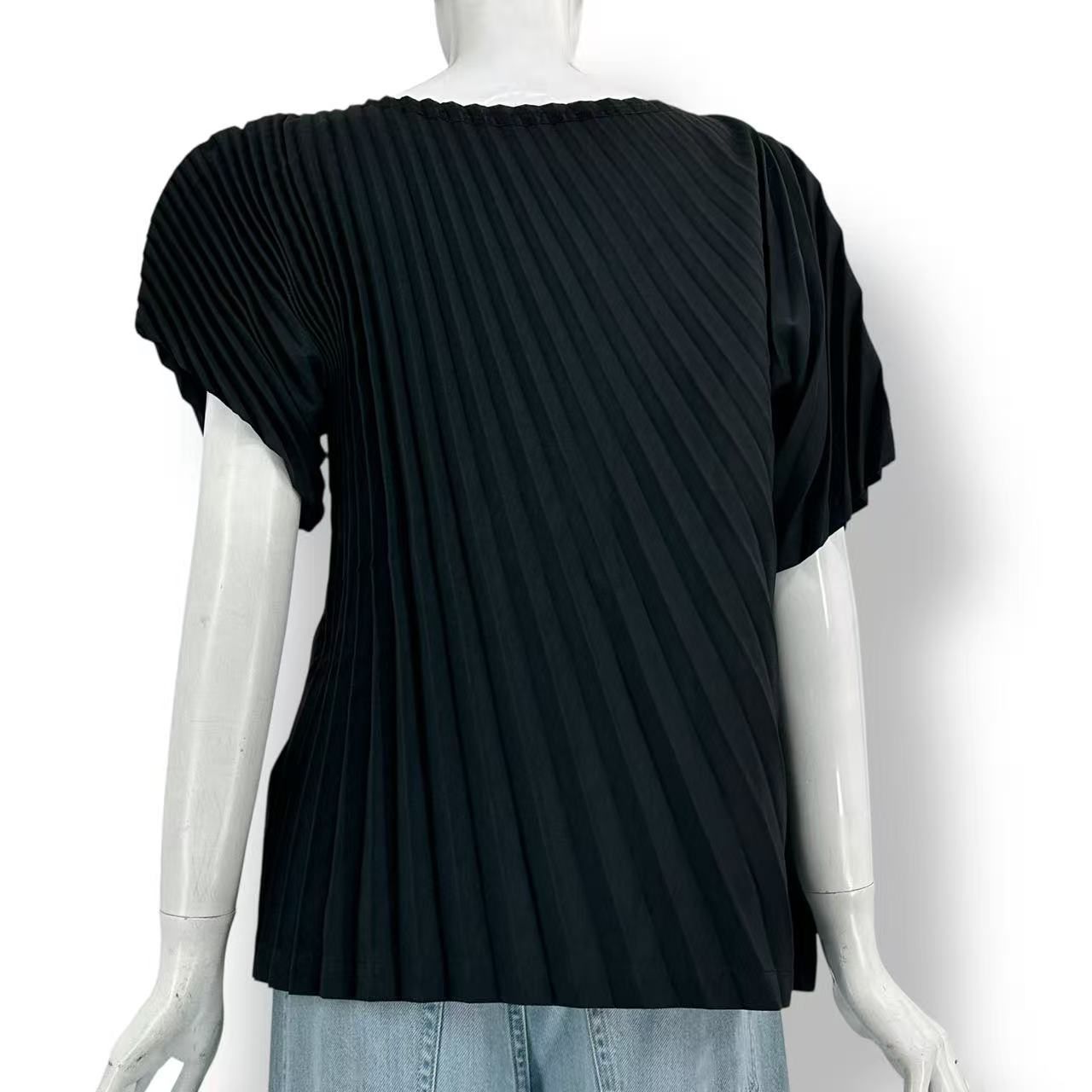 【美品】プリーツプリーズ イッセイミヤケ 変形 カットソー 極美品 ISSEY MIYAKE イッセイミヤケ PLEATS PLEASE プリーツプリーズ