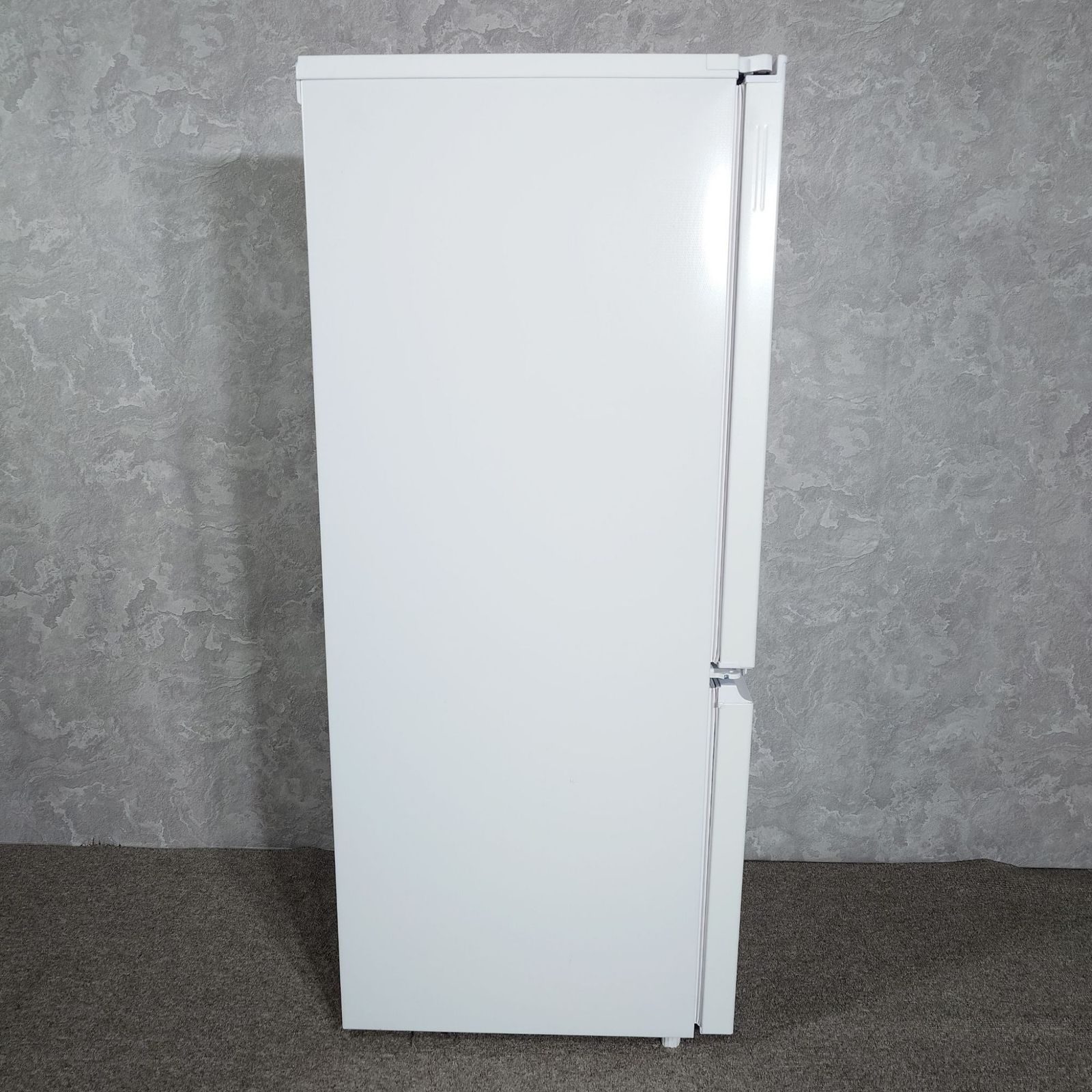 専用【2025年製】 極美品 SHARP シャープ 冷凍冷蔵庫 SJ-D18P-W 179L