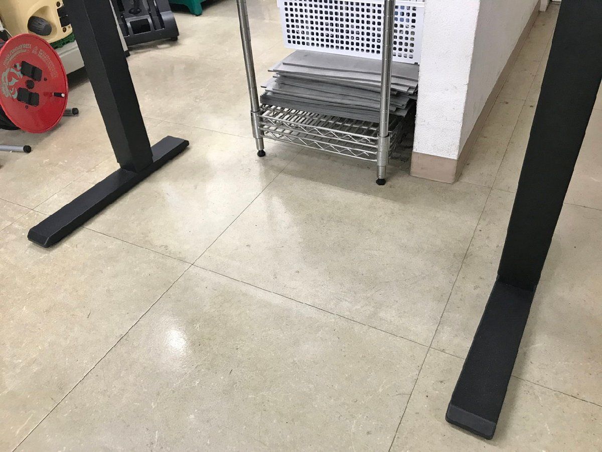 ネグル negle 電動昇降テーブル スタンディングデスク ［静岡市］店頭