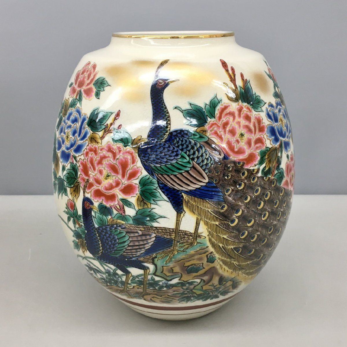 九谷焼 花瓶 陶寿 孔雀 牡丹 φ23×H25cm 共箱付き 美品 2512LR171 