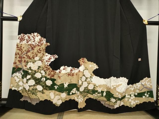 平和屋着物●豪華黒留袖　作家物　花蝶文　金彩　正絹　逸品　AABH7020ck 平和屋着物○豪華黒留袖 作家物 花蝶文 金彩 正絹 逸品 AABH7020ck