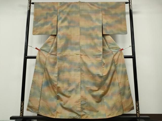 平和屋着物●上質な紬　霞文　正絹　逸品　CABF3220ut 平和屋着物○上質な紬 霞文 正絹 逸品 CABF3220ut - メルカリ