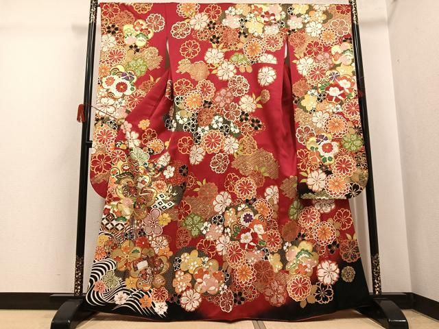 平和屋着物●豪華振袖　駒刺繍　花尽くし　暈し染め　金彩　正絹　逸品　AABH6898ph 平和屋着物○豪華振袖 駒刺繍 花尽くし 暈し染め 金彩 正絹 逸品