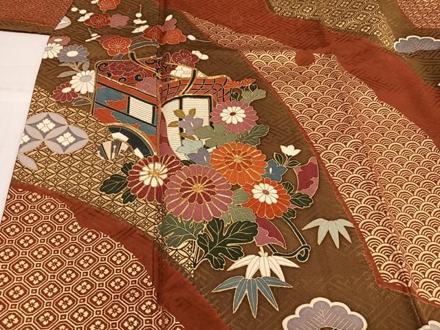 平和屋着物●豪華振袖　駒刺繍　雪輪御所車草花文　金彩　正絹　逸品　AABH6903ph 平和屋着物○豪華振袖 駒刺繍 雪輪御所車草花文 金彩 正絹 逸品