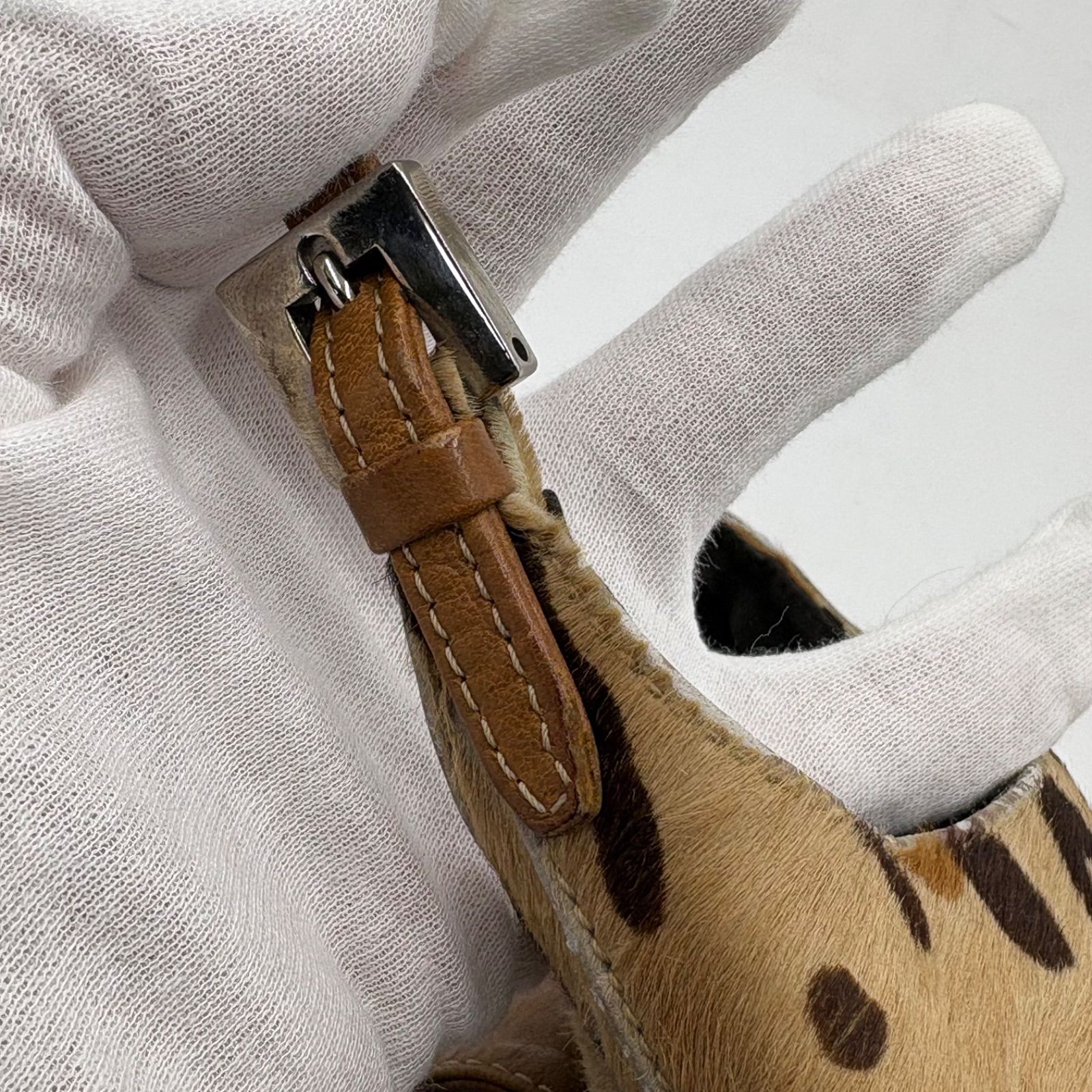 FENDI フェンディ マンマバケット レオパード柄 ハラコ素材