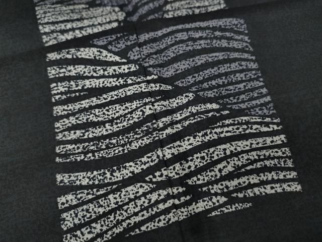 平和屋着物●訪問着　本場染大島紬　色紙流水文　正絹　逸品　CABF3299ut 平和屋着物○訪問着 本場染大島紬 色紙流水文 正絹 逸品 CABF3299ut