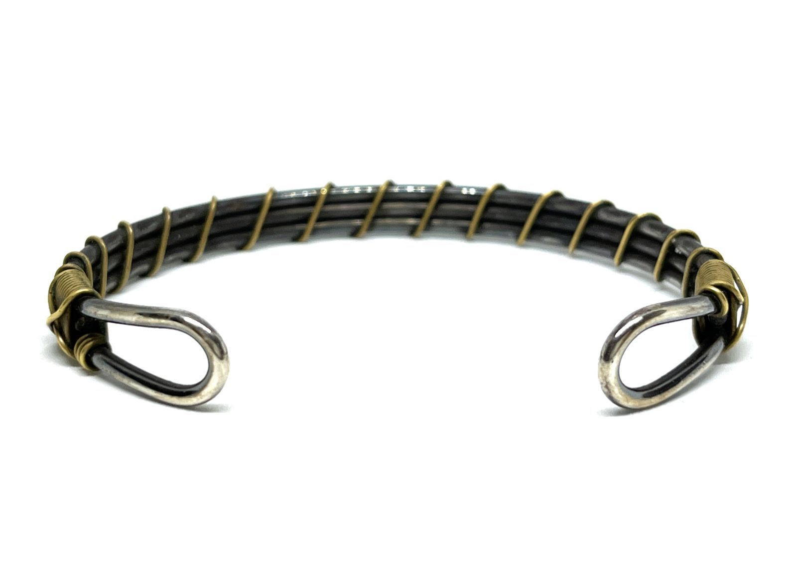 RAINMAKER × KANAAMI TSUJI｜レインメーカー 金網つじ WIRE BANGLE
