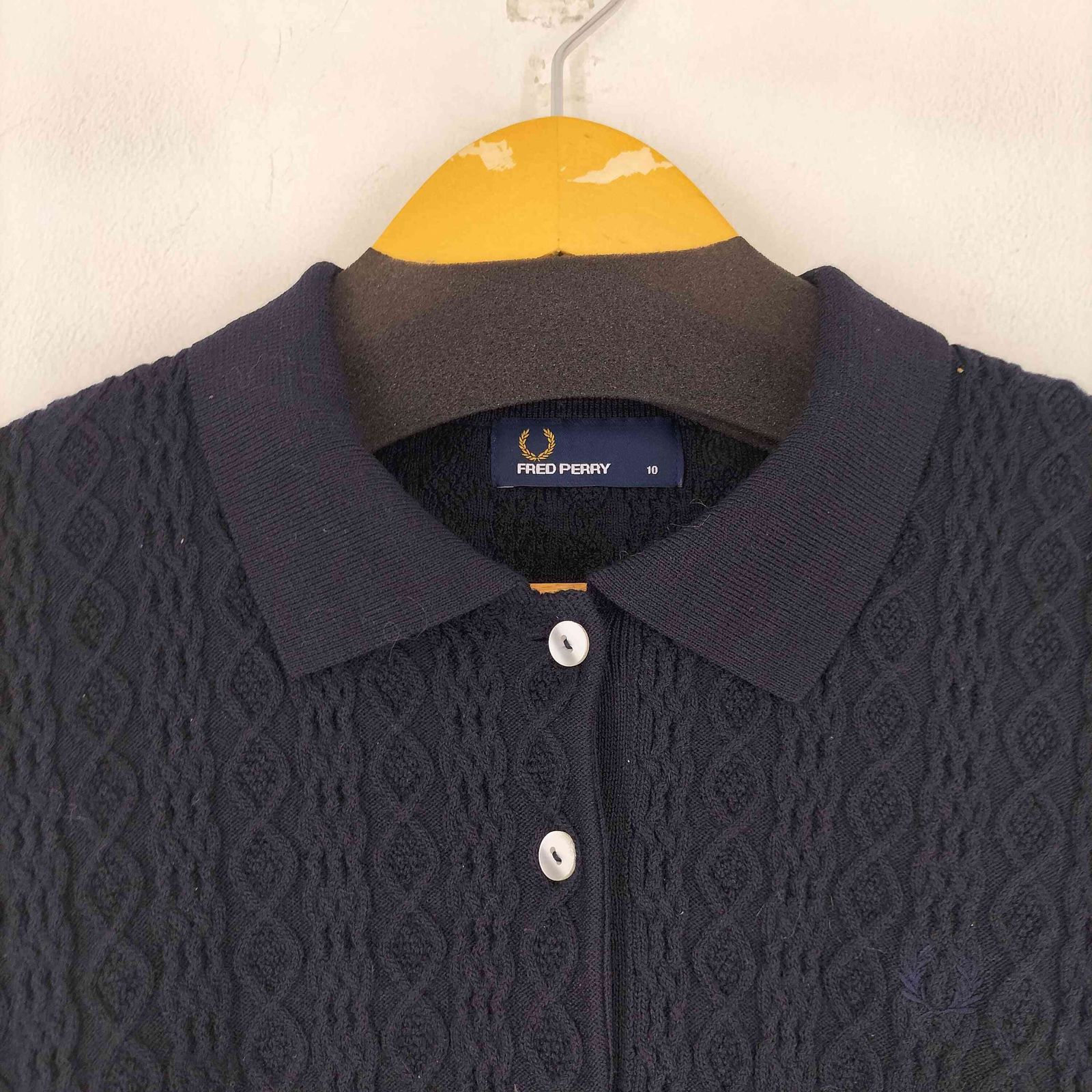 レディース☆フレッドペリー　ニットポロシャツ　月桂樹ロゴ刺繍　春物　サイズ10 フレッドペリー FRED PERRY 月桂樹ロゴ刺繍 ケーブルニット ポロシャツ