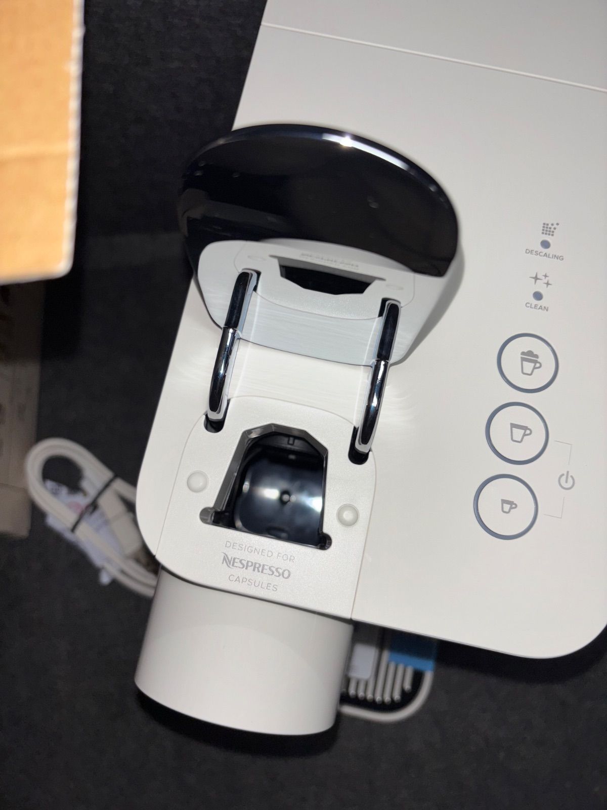 MP> ネスプレッソ Nespresso カプセル式コーヒーメーカー F121-WH-W 