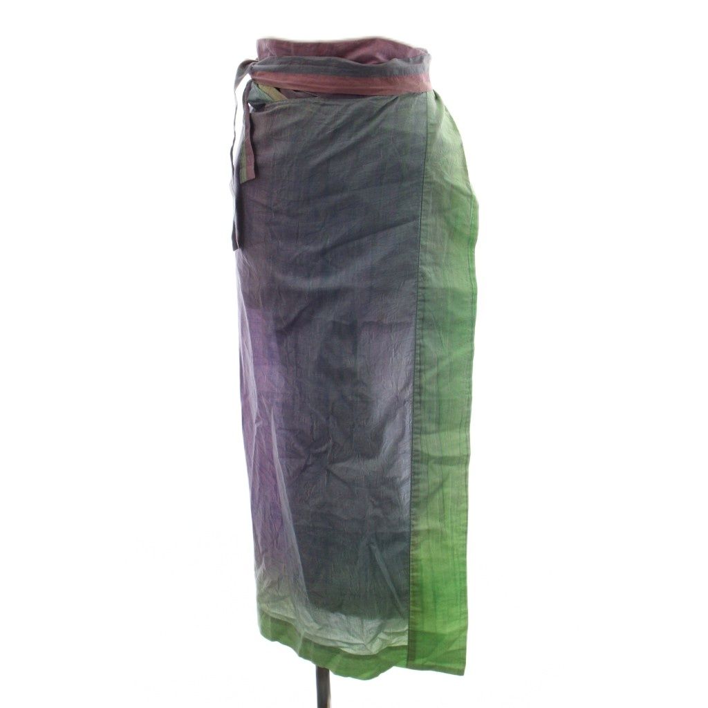 ISSEY MIYAKE ラップスカート ロング丈 マルチカラー ISSEY MIYAKE ラップスカート ロング丈 マルチカラー ISSEY MIYAKE