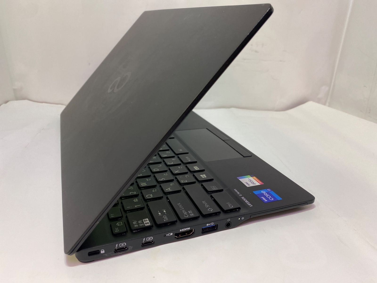 中古 LIFEBOOK U9311/F i7 16GB SSD Win11 富士通 - メルカリ