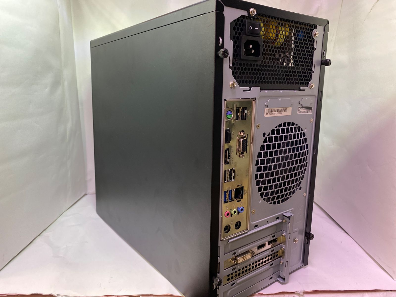 中古パソコン] 自作ゲーミングパソコン - メルカリ