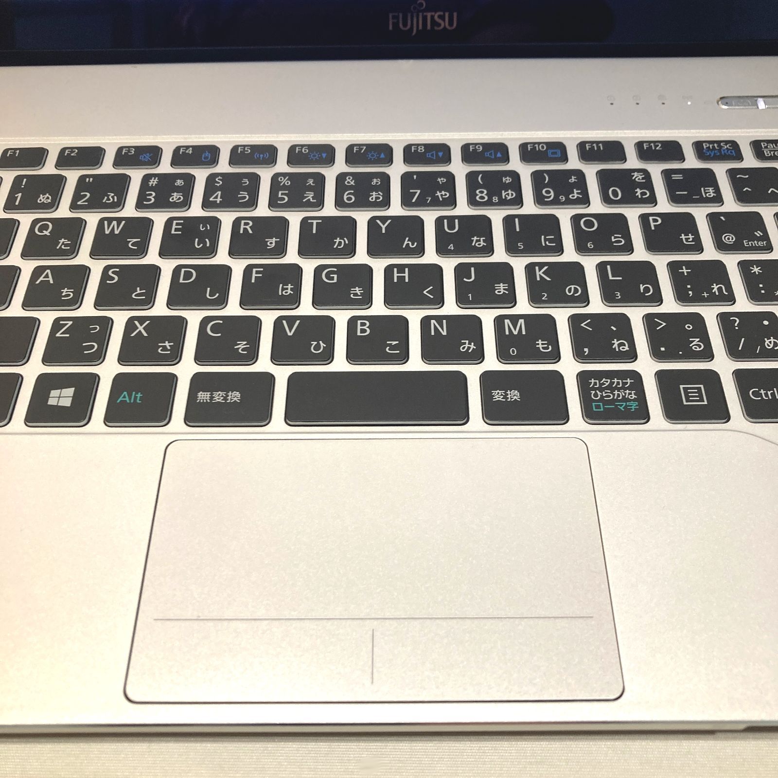 初心者✨オフィス・タッチパネルシルバーすぐ使えるノートパソコンD598