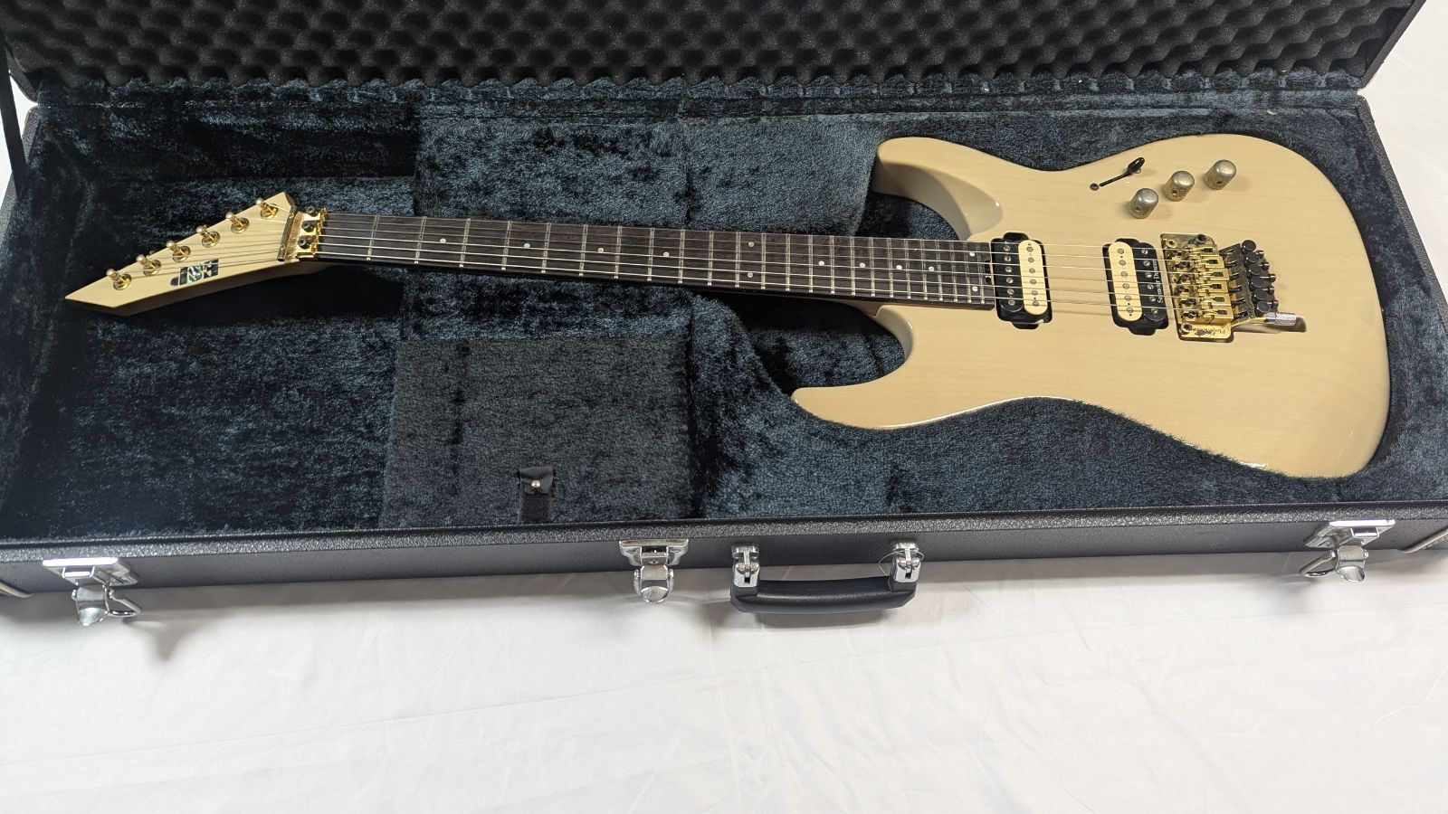 ESP系　オーダーモデル　Duncan PU搭載 ESP M-II オーダーモデル Duncan Custom ShopプロトPU搭載 - メルカリ