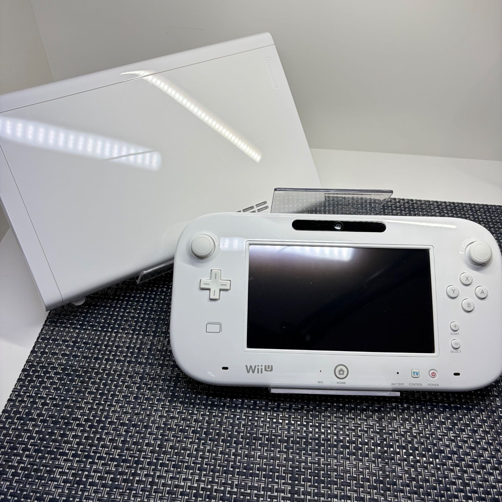 wiiu本体とwiiカセット 只今交渉中 動作確認済】WiiU 本体セット 32GB ホワイト 白色 k - メルカリ