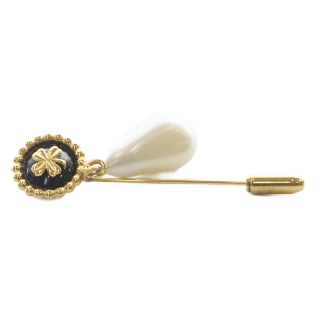 CHANEL シャネル クローバー パール ピンブローチ アクセサリー 金 白 シャネル CHANEL クローバー フェイクパール ピンブローチ ゴールド色