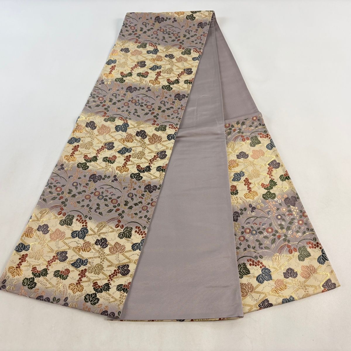 袋帯 すくい織 変わり織 金糸 ブラウン 草花 カジュアル 中古 kp1756 袋帯 秀品 狩猟文 草花 絽刺し 金糸 金色 六通 正絹 【中古】 - メルカリ