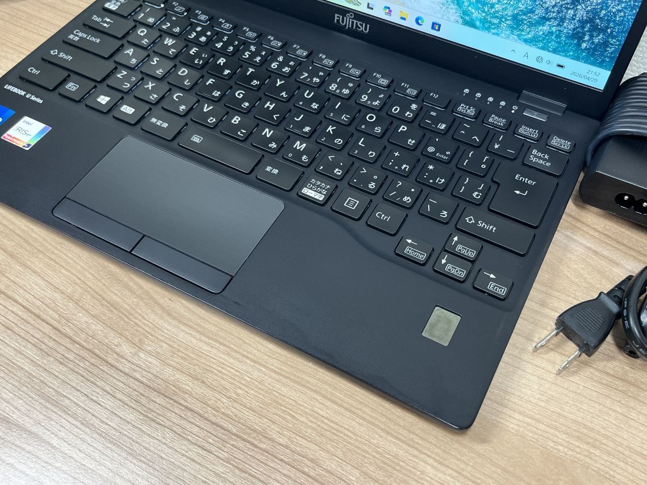 限定美品〉0419 Fujitsu Lifebook U9311/F 8GB/SSD256 第11世代 office2024 軽量　ノートパソコン 限定美品〉0419 Fujitsu Lifebook U9311/F 8GB/SSD256 第11世代