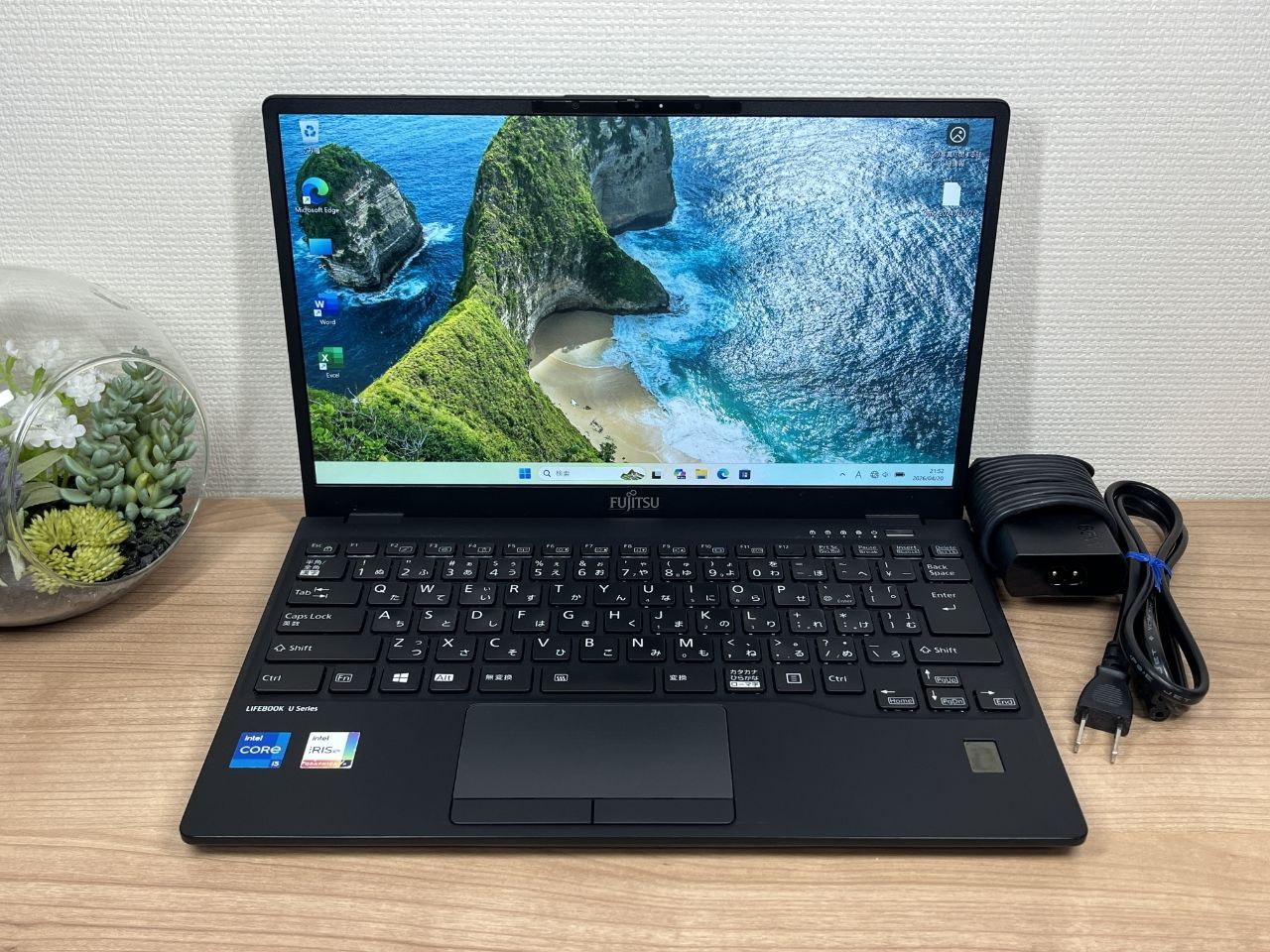 限定美品〉0419 Fujitsu Lifebook U9311/F 8GB/SSD256 第11世代 office2024 軽量　ノートパソコン 限定美品〉0419 Fujitsu Lifebook U9311/F 8GB/SSD256 第11世代