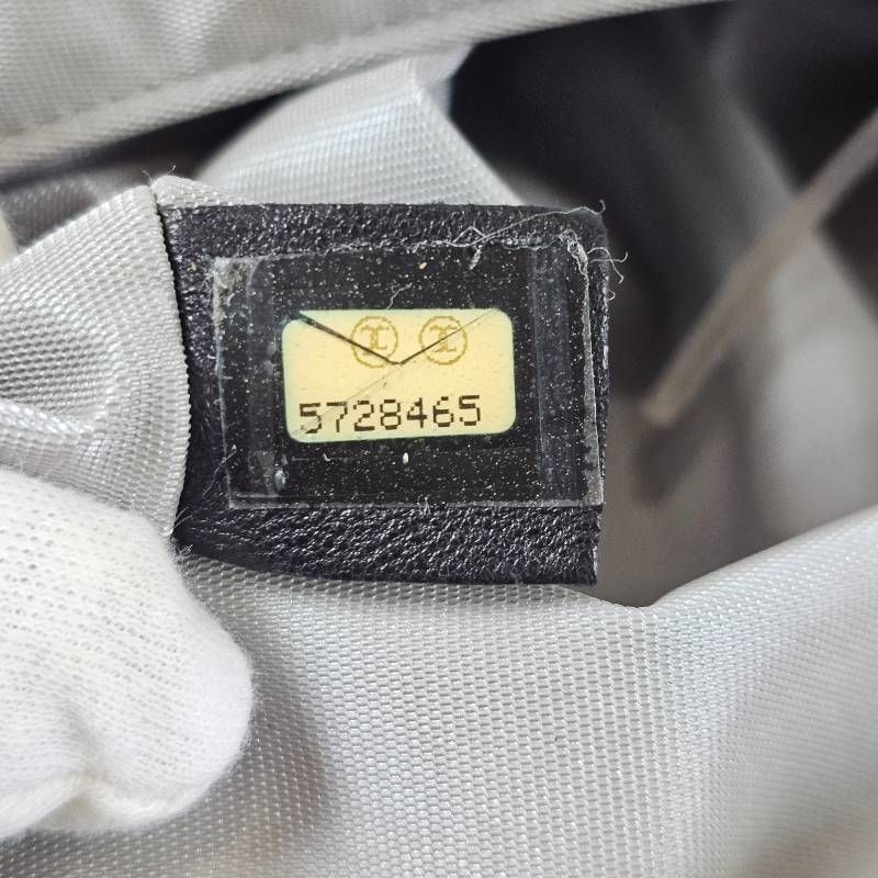 極美品【シャネル】90s ラバー トートバッグ 5番台 ギャラ・シール一致 